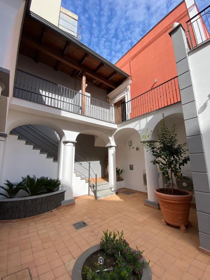 Zara Palace - Ariosto Scafati Exteriér fotografie